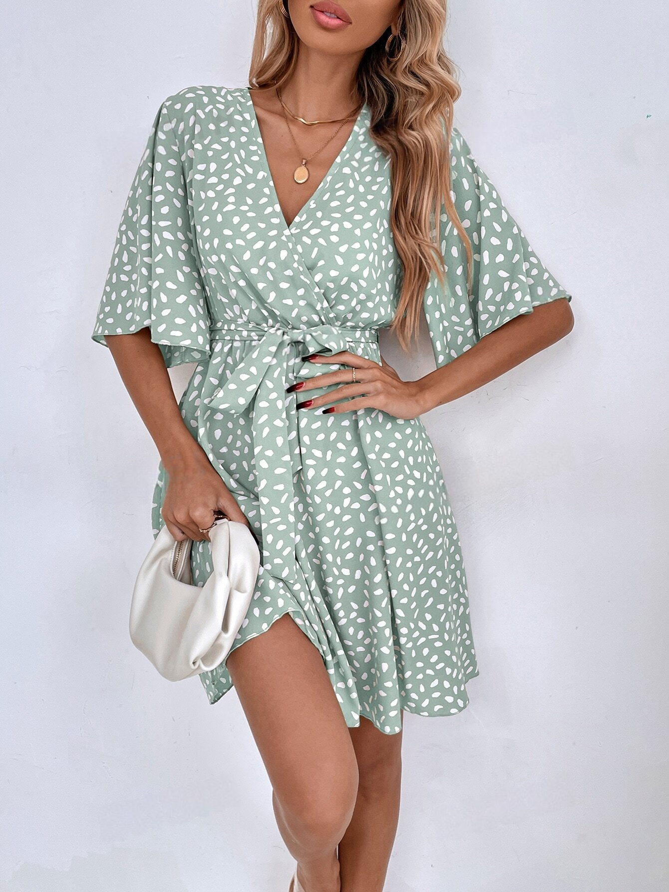 ST1347 - Vestido con cinturón con estampado de manga con volante