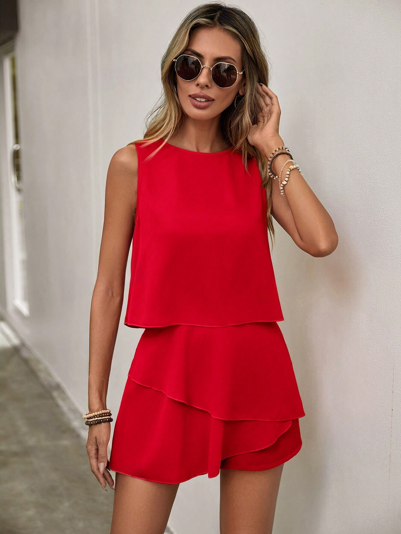 ST1308 - Conjunto De Chaleco Y Pantalones Cortos Con Cuello Redondo De Color Liso Para Mujer