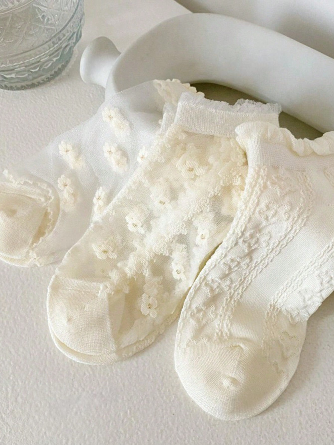 ST0004 3 Pares De Calcetines Delgados Y Lindos De Encaje De Seda De Vidrio Floral Aleatorio