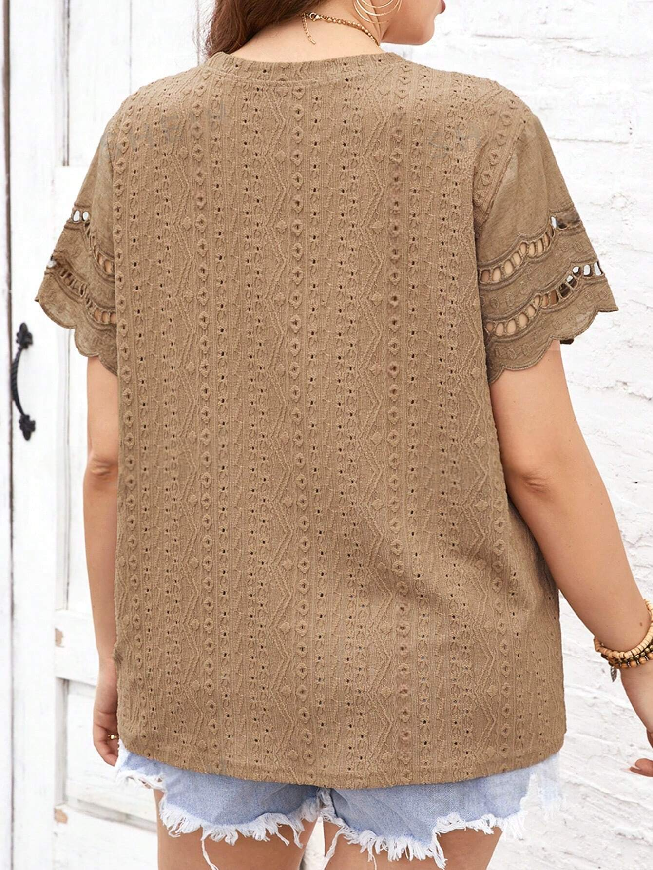 M46 - Camiseta casual para mujer de talla grande con textura hueca