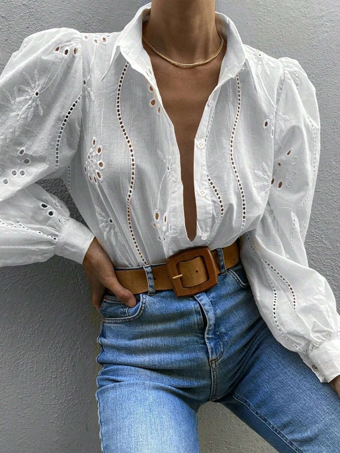 K4033 - Blusa casual de manga larga con botones delanteros y bordado ahuecado para primavera/verano