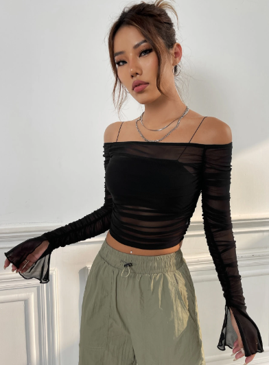 K4965 - Top de malla con volantes en los hombros, mangas y plisado, sin camiseta interio