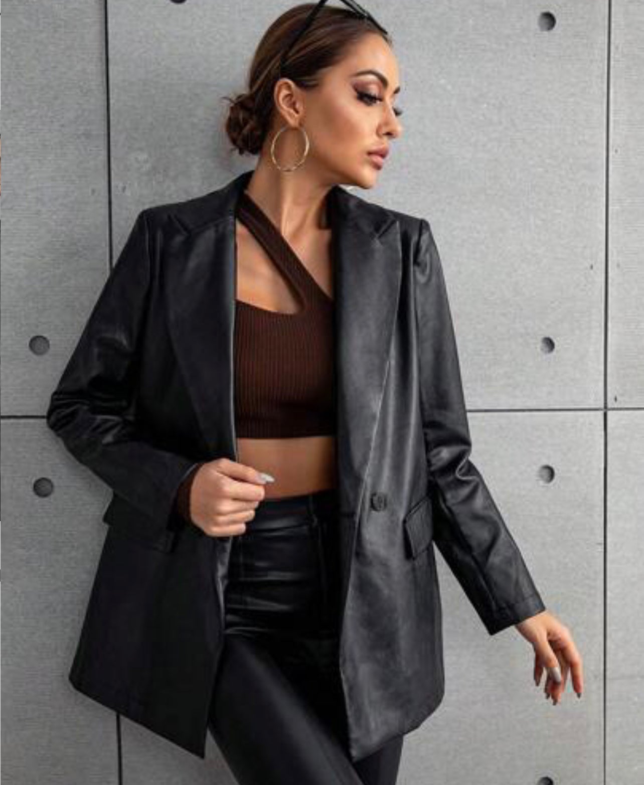 K062 - Blazer de cuello pico PU