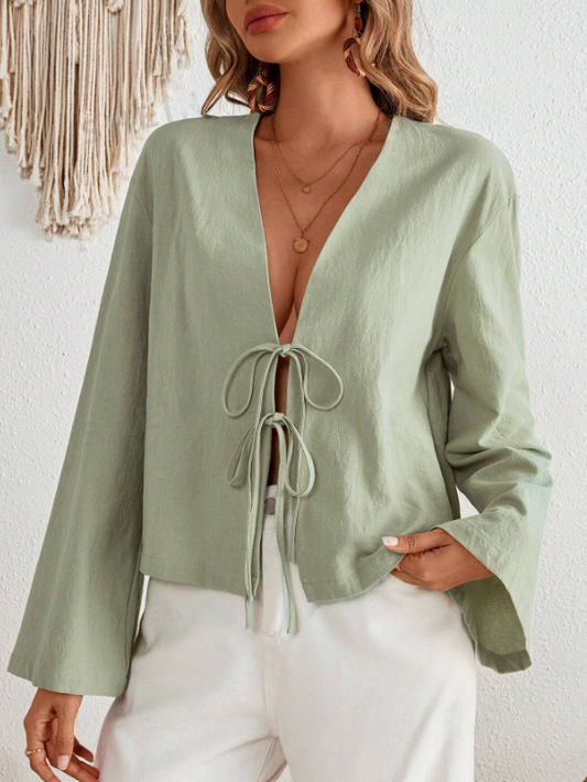 M4013 - Blusa suelta de manga larga acampanada de tejido liso para mujer